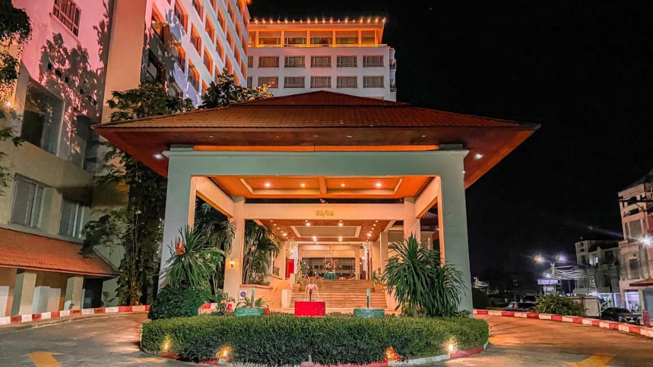 K Park Grand Hotel Sha Plus Certified Surat Thani Esterno foto