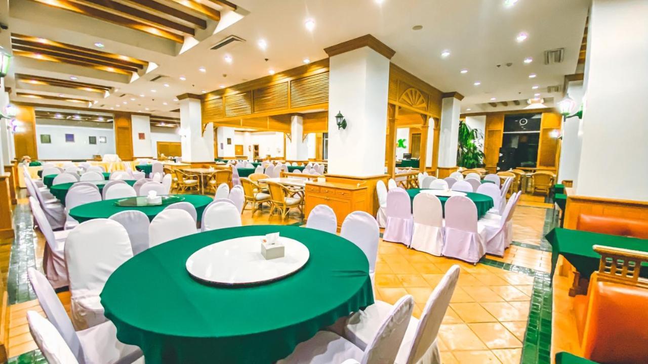 K Park Grand Hotel Sha Plus Certified Surat Thani Esterno foto