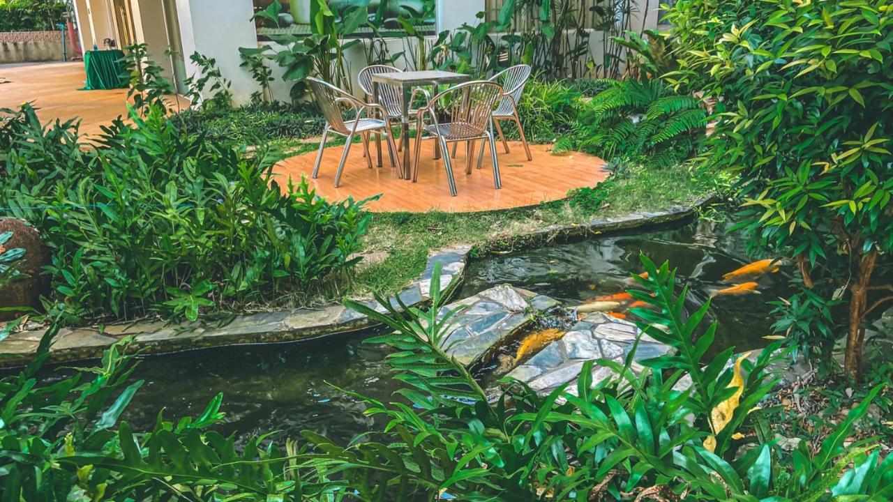 K Park Grand Hotel Sha Plus Certified Surat Thani Esterno foto