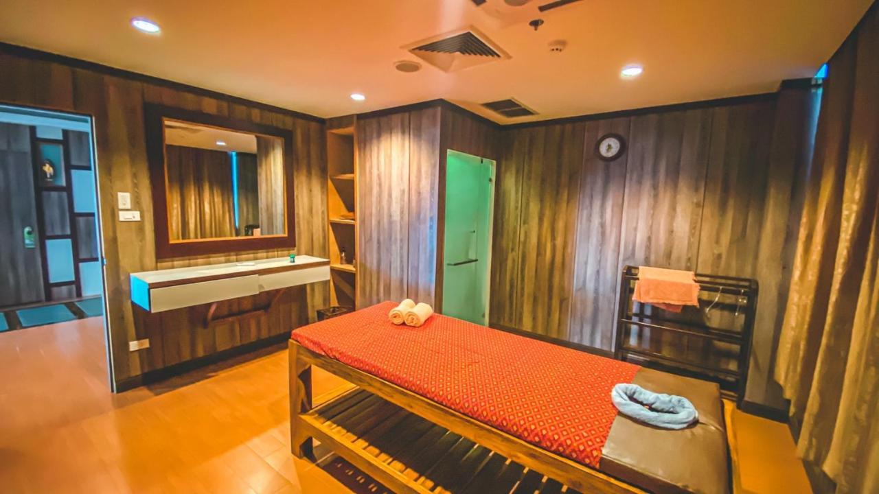 K Park Grand Hotel Sha Plus Certified Surat Thani Esterno foto