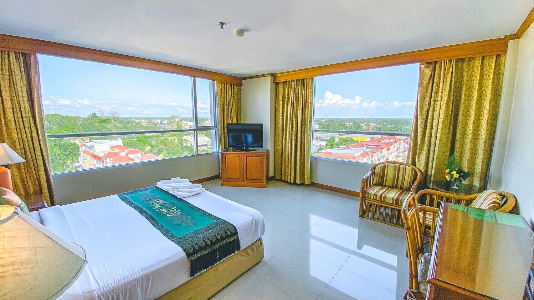 K Park Grand Hotel Sha Plus Certified Surat Thani Esterno foto